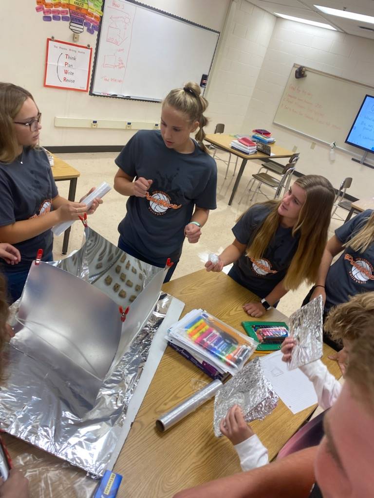 8th Grade Students Construct Solar Ovens