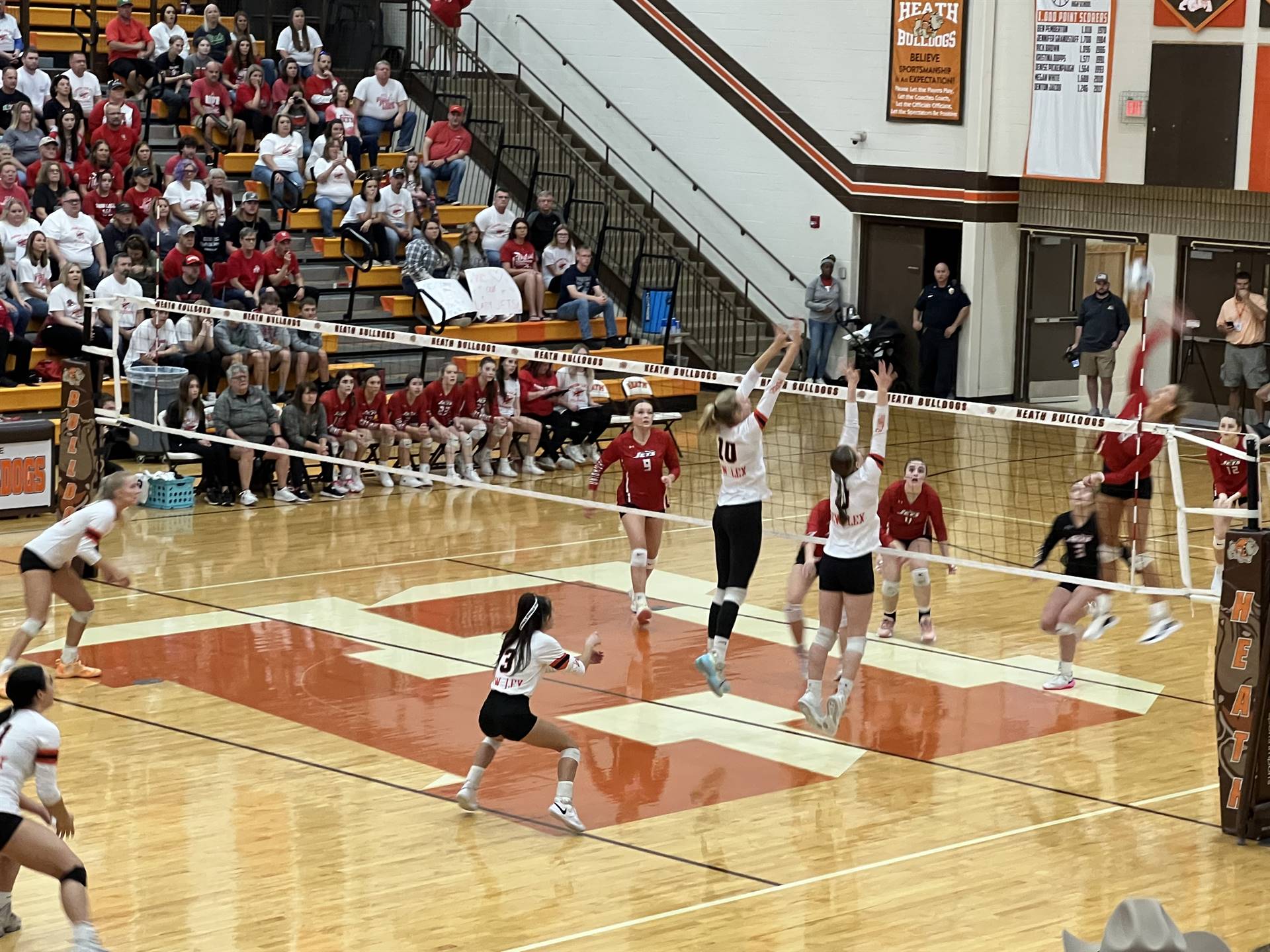 Volleyball taking on Union Local in Regional Final Game