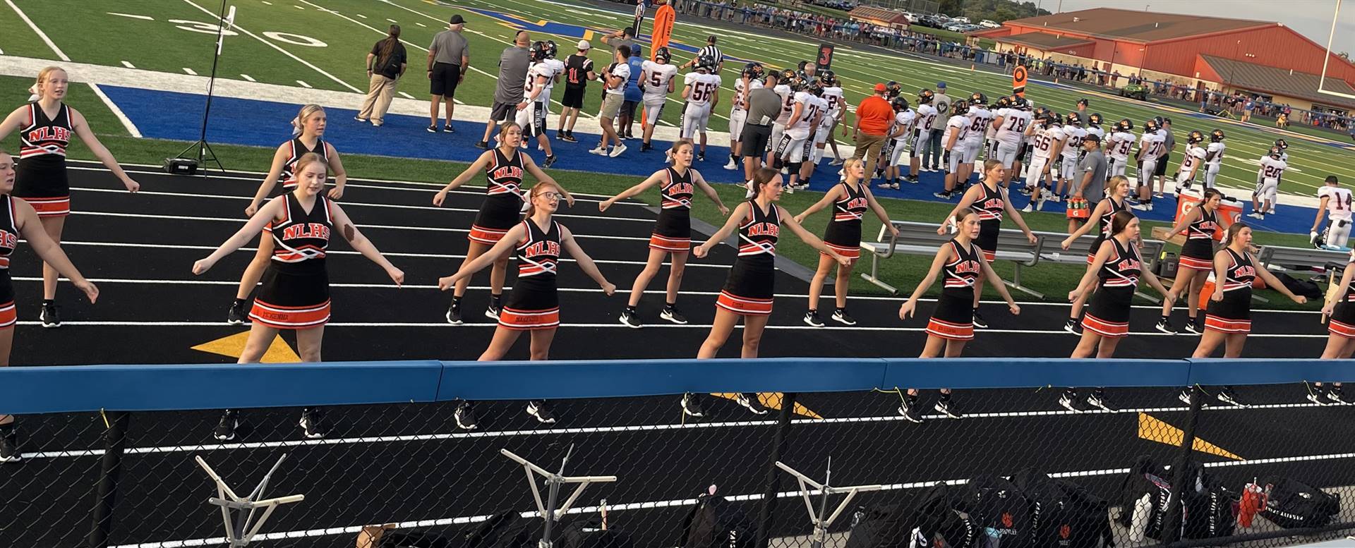 Cheerleaders at the Maysville Game